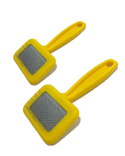 Essential Grooming Tools Slicker Brush Yellow